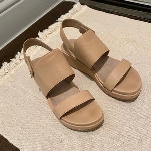 Eileen Fisher sandal 👡 US 8